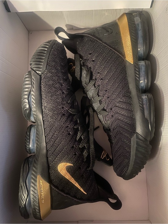 Nike LeBron 16 “I’m King” Black Athletic Sneakers with Gold Accent men’s 8.5 main image 6